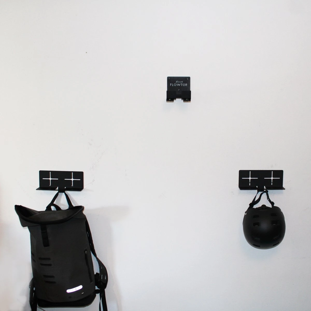 Flowter® Trapper Hanger - Fiets Ophangsysteem Aan De Trapper - Fiets Ophangbeugel - Universele Fiets Muurbeugel - Fietsbeugel Met Gratis Wieldragers+ 7 Flowter® Trapper Hanger - Fiets Ophangsysteem Aan De Trapper - Fiets Ophangbeugel - Universele Fiets Muurbeugel - Fietsbeugel Met Gratis Wieldragers+ - Afbeelding 5