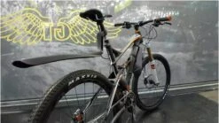 MTB / Road / Allroad MUDguard - Spatborden Set - Eenvoudig (de)montage - Voor En Achter Spatbord - Ideaal Voor Mountainbike Cyclocross En Racefiets - 26 Tot 29 Inch - Zwart 9 MTB / Road / Allroad MUDguard - Spatborden Set - Eenvoudig (de)montage - Voor En Achter Spatbord - Ideaal Voor Mountainbike Cyclocross En Racefiets - 26 Tot 29 Inch - Zwart -BOl Winkel 1200x674 5