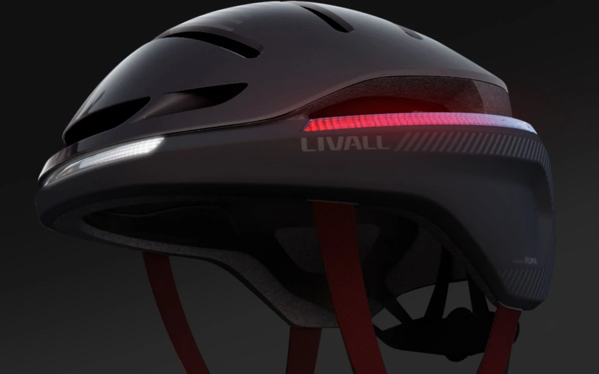 Livall EVO21 Black Medium - (Smart) Fietshelm - SOS Functie - LED Richtingaanwijzers - Smart Verlichting 9 Livall EVO21 Black Medium - (Smart) Fietshelm - SOS Functie - LED Richtingaanwijzers - Smart Verlichting - Afbeelding 7