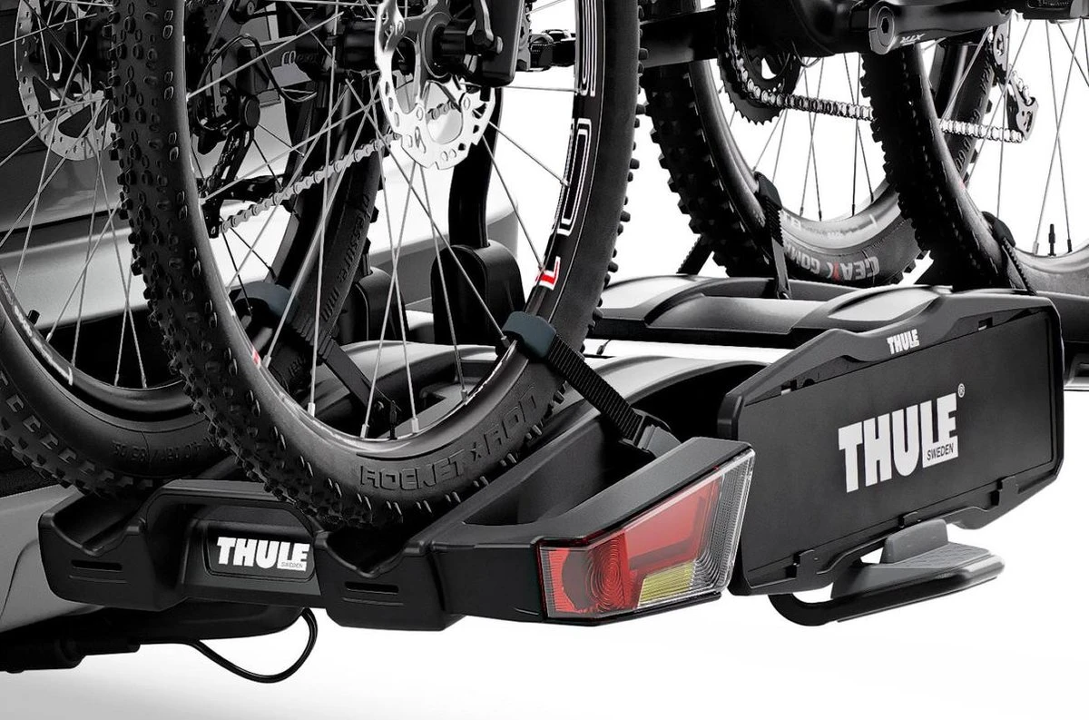 Thule EasyFold XT 2 933 Black Fietsendrager - 2 Fietsen - 13 Polig 6 Thule EasyFold XT 2 933 Black Fietsendrager - 2 Fietsen - 13 Polig - Afbeelding 4