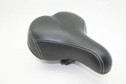 Benson Comfort Fietszadel Zwart 12 Benson Comfort Fietszadel Zwart -BOl Winkel 1200x800 102