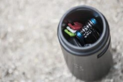 BBB Cycling Tools &Tubes Gereedschapsbidon - Racefiets - Duurzaam Materiaal - Zwart - Maat L (630ml) - BTL-18 12 BBB Cycling Tools &Tubes Gereedschapsbidon - Racefiets - Duurzaam Materiaal - Zwart - Maat L (630ml) - BTL-18 -BOl Winkel 1200x800 80