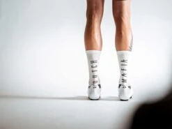 DUTCH MAFIA- Sockeloen - Fietssokken Heren - Fietssokken Dames - Wielrensokken - Wielersokken - Racefiets Sokken Aero - MTB Sokken Mountainbike 8 DUTCH MAFIA- Sockeloen - Fietssokken Heren - Fietssokken Dames - Wielrensokken - Wielersokken - Racefiets Sokken Aero - MTB Sokken Mountainbike -BOl Winkel 1200x900 3