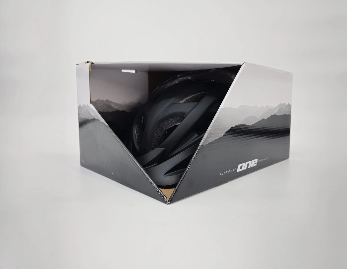 One Bikeparts® Fietshelm | Kleur Mat Zwart | Volwassenen | Lichtgewicht | 19 Ventilatie Gaten | Maat S/M Verstelbaar Tussen 54-58cm | Gecertificeerde Fietshelm Voor Volwassen | MTB Fietshelm | Geschenkdoos | Fietshelm Dames - Heren | Luxe Verpakking 13 One Bikeparts® Fietshelm | Kleur Mat Zwart | Volwassenen | Lichtgewicht | 19 Ventilatie Gaten | Maat S/M Verstelbaar Tussen 54-58cm | Gecertificeerde Fietshelm Voor Volwassen | MTB Fietshelm | Geschenkdoos | Fietshelm Dames - Heren | Luxe Verpakking - Afbeelding 11