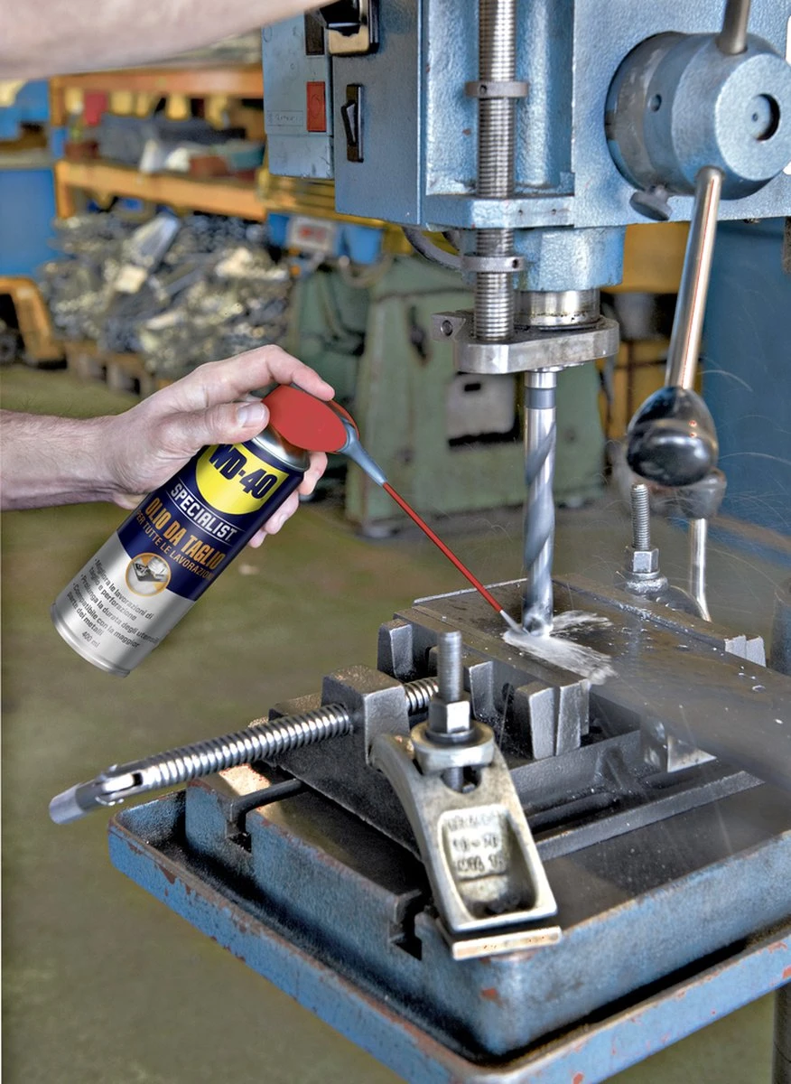 WD-40 Specialist® Boor- & Snijolie - 400ml - Smeerolie - Smeermiddel - Verlengt Levensduur Van Boor- En Snijgereedschap 6 WD-40 Specialist® Boor- & Snijolie - 400ml - Smeerolie - Smeermiddel - Verlengt Levensduur Van Boor- En Snijgereedschap - Afbeelding 4