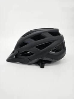 One Bikeparts® Fietshelm | Kleur Mat Zwart | Volwassenen | Lichtgewicht | 19 Ventilatie Gaten | Maat M/L Verstelbaar Tussen 58-62 Cm | Gecertificeerde Fietshelm Voor Volwassen | MTB Fietshelm | Geschenkdoos | Fietshelm Dames - Heren | Luxe Verpakking 21 One Bikeparts® Fietshelm | Kleur Mat Zwart | Volwassenen | Lichtgewicht | 19 Ventilatie Gaten | Maat M/L Verstelbaar Tussen 58-62 Cm | Gecertificeerde Fietshelm Voor Volwassen | MTB Fietshelm | Geschenkdoos | Fietshelm Dames - Heren | Luxe Verpakking -BOl Winkel 900x1200 23