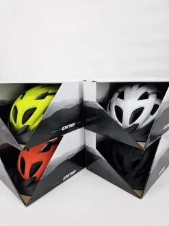 One Bikeparts® Fietshelm | Kleur Rood | Volwassenen | Lichtgewicht | 19 Ventilatie Gaten | Maat M/L Verstelbaar Tussen 58-62 Cm | Gecertificeerde Fietshelm Voor Volwassen | MTB Fietshelm | In Geschenkdoos | Fietshelm Dames - Heren | Luxe Verpakking -BOl Winkel 900x1200 7