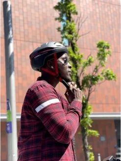 Livall EVO21 Black Medium - (Smart) Fietshelm - SOS Functie - LED Richtingaanwijzers - Smart Verlichting 37 Livall EVO21 Black Medium - (Smart) Fietshelm - SOS Functie - LED Richtingaanwijzers - Smart Verlichting -BOl Winkel 904x1200